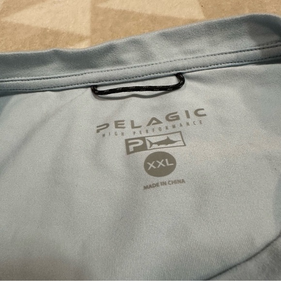 NWOT PELAGIC performance fishing tee shirt pocket light blue - Picture 2 of 3